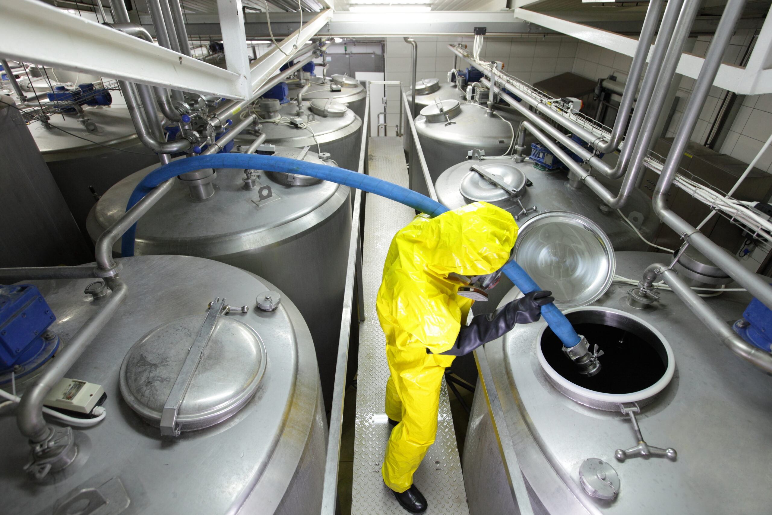 PTFE耐化学软管，适用于强酸和高温工况